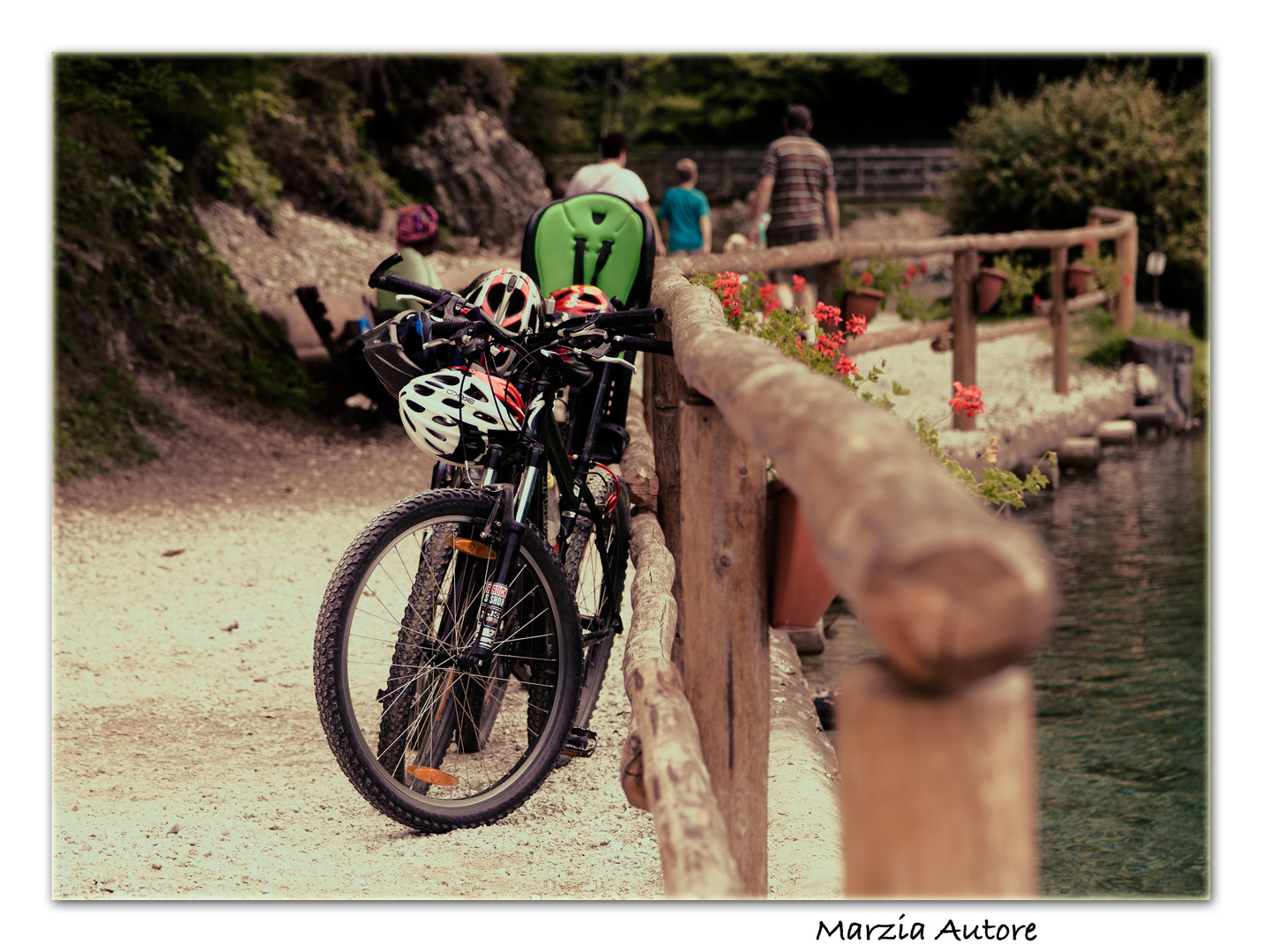 Bici sul lago di Fusine