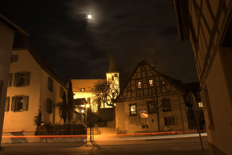 Bickenbacher Kirche bei Nacht