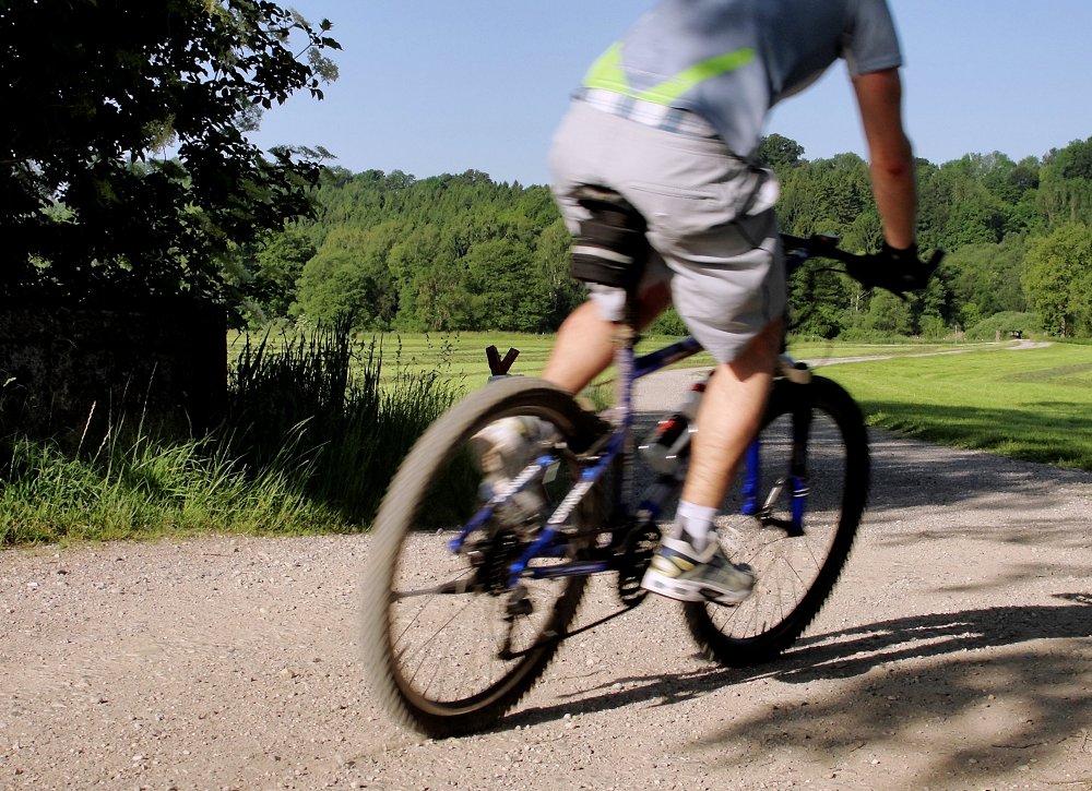 Bicyle . Kopflos