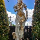 Bidadari Angel Statue