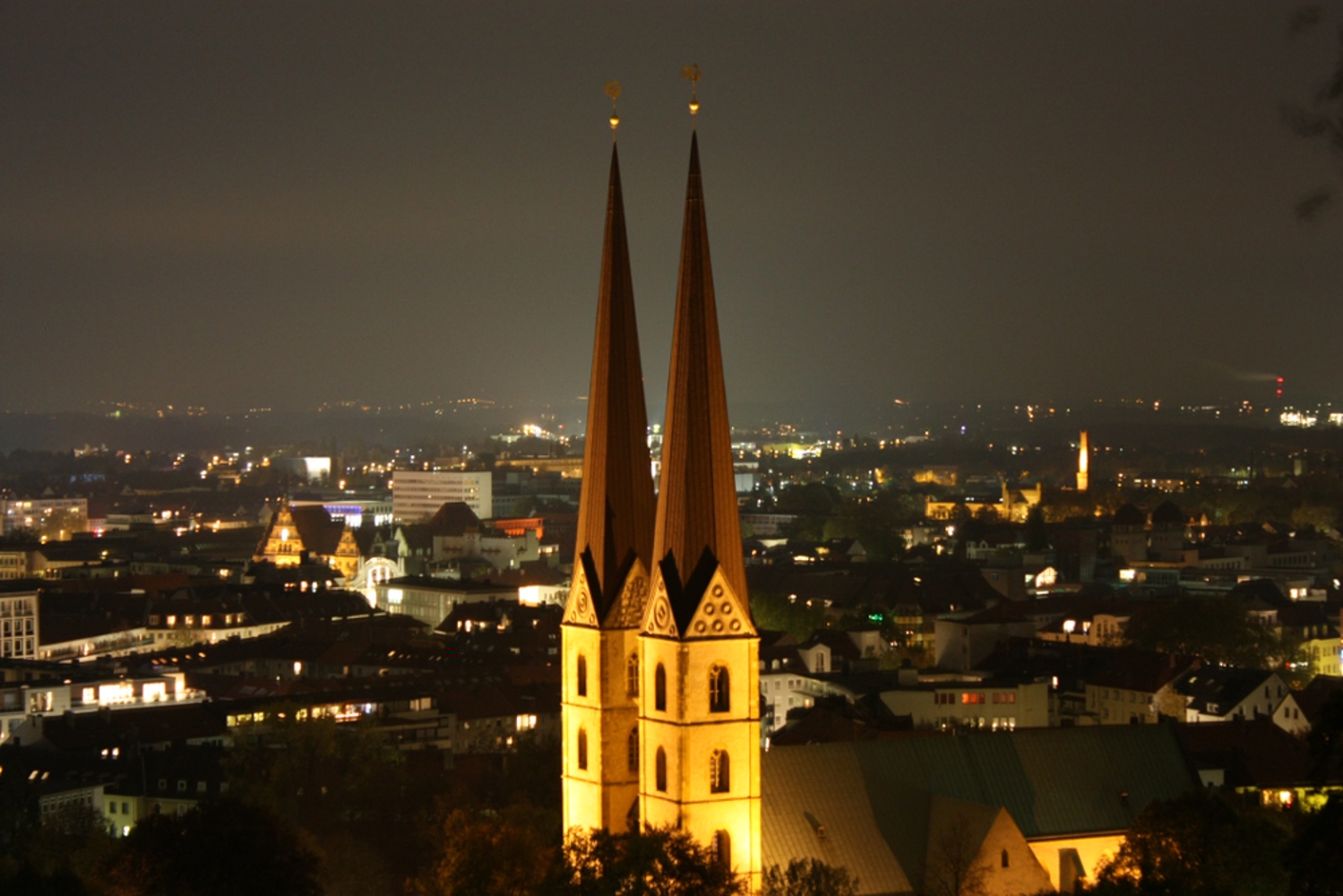 Bielefeld bei Nacht