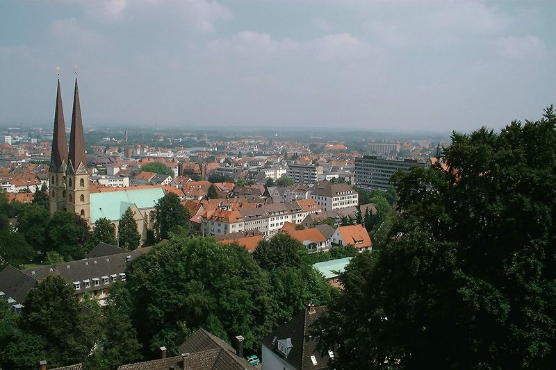 Bielefeld von der Sparrenburg aus gesehen