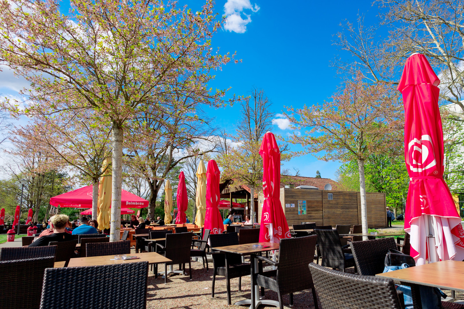 Biergarten-Eröffnung im Sole-Aktiv-Park