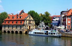 Biertrinken und Bootfahren in Bamberg ....