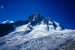 Bietschhorn (3934 m) (Dia von 1973, gescannt)