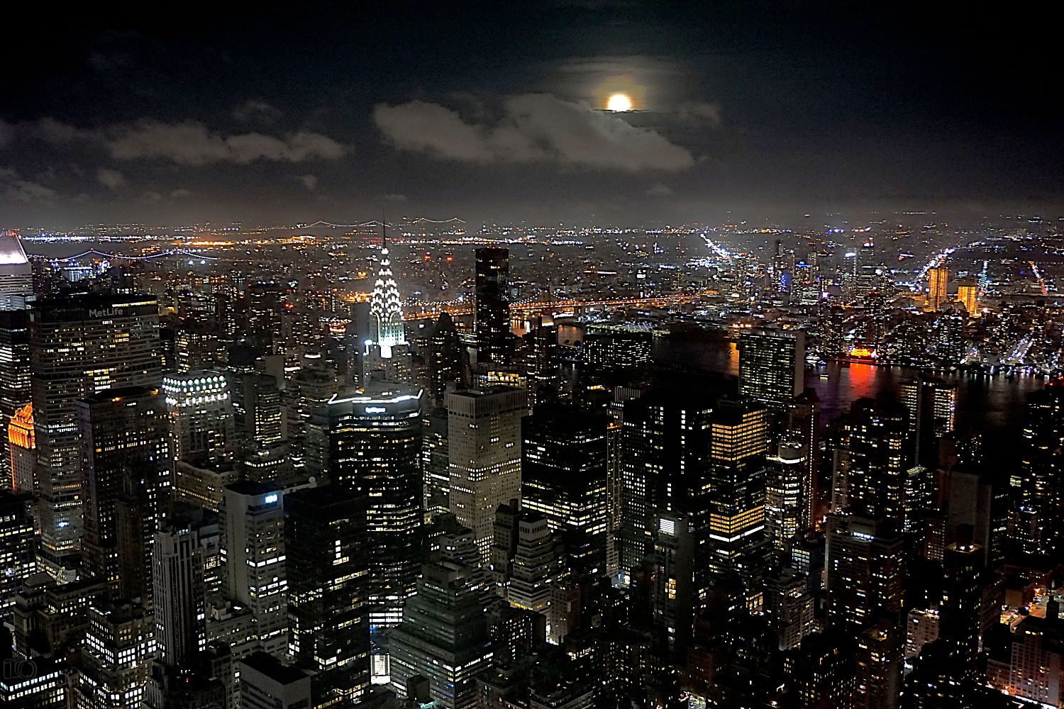 big apple by night