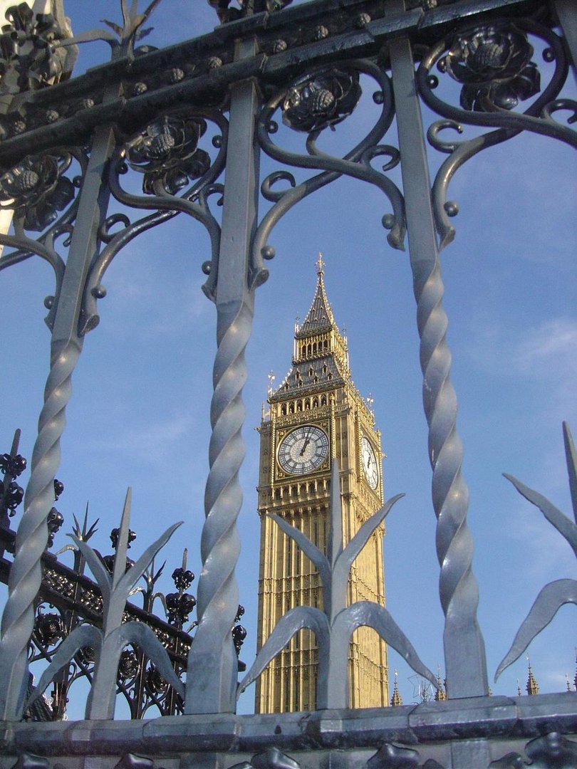 BIG BEN