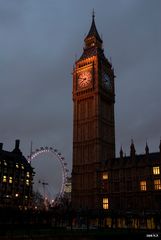 ....Big Ben and the London Eye......