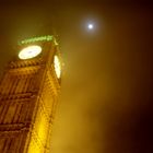 BIG BEN IN THE FOG