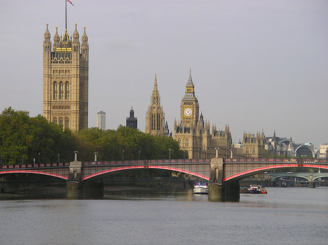 Big Ben und Houses of Parliament