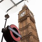 Big Ben und U-Bahn Schild