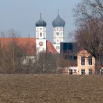 Big Brother, sakrale Doppelzwiebel oder Fata Morgana.....