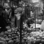 Big crowd at the popular market