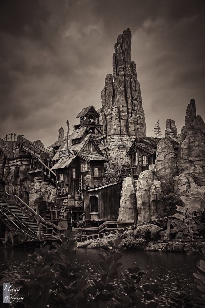  Big Thunder Mountain