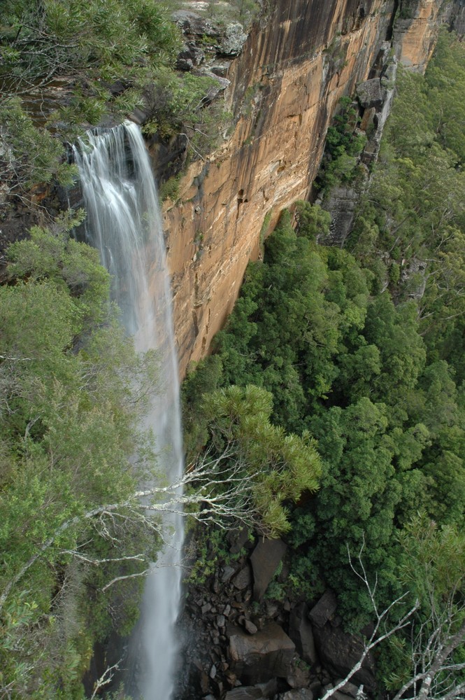 Big Waterfall splashing down