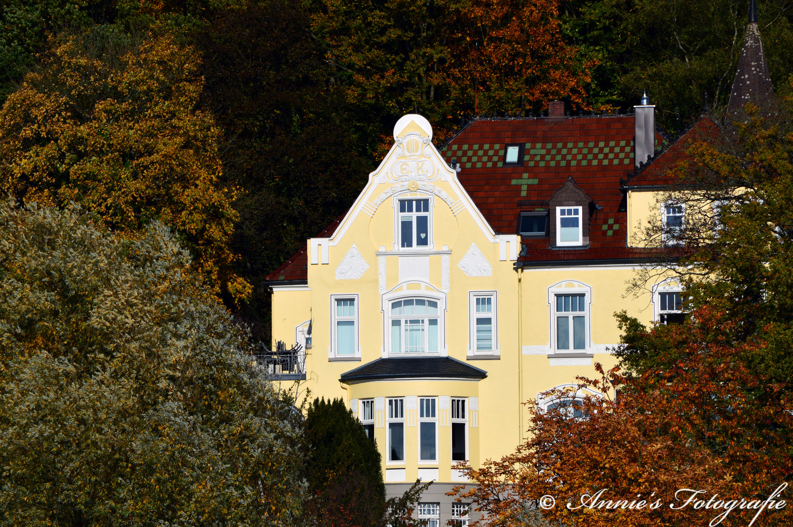 Bigge Schlösschen im Herbst