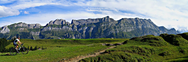 Biken auf dem Kronberg