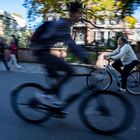 Biker im Gegenverkehr ...