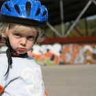 Biker-Kid im Landschaftspark