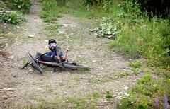 Biker - Mountainbiker -Autsch, ouch, ai, ay - - Sturz - - 2-