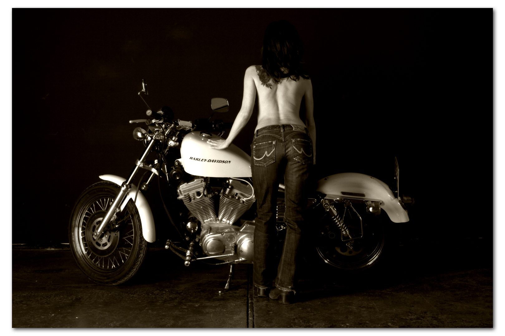 Bikergirl