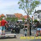 bikertreff aufm Marktplatz (Bild 2 )