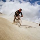 BikesOnSand_Slalom