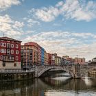 Bilbao. Iglesia e Puente de San Antón.