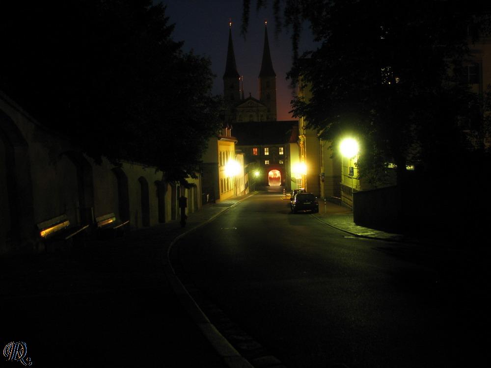 Bild 018: Bamberg: Michelsberg bei Nacht.