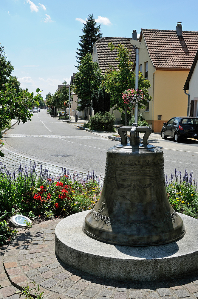 Bild Serie über Ottmarsheim im Elsass nähe Mulhouse Nr.8