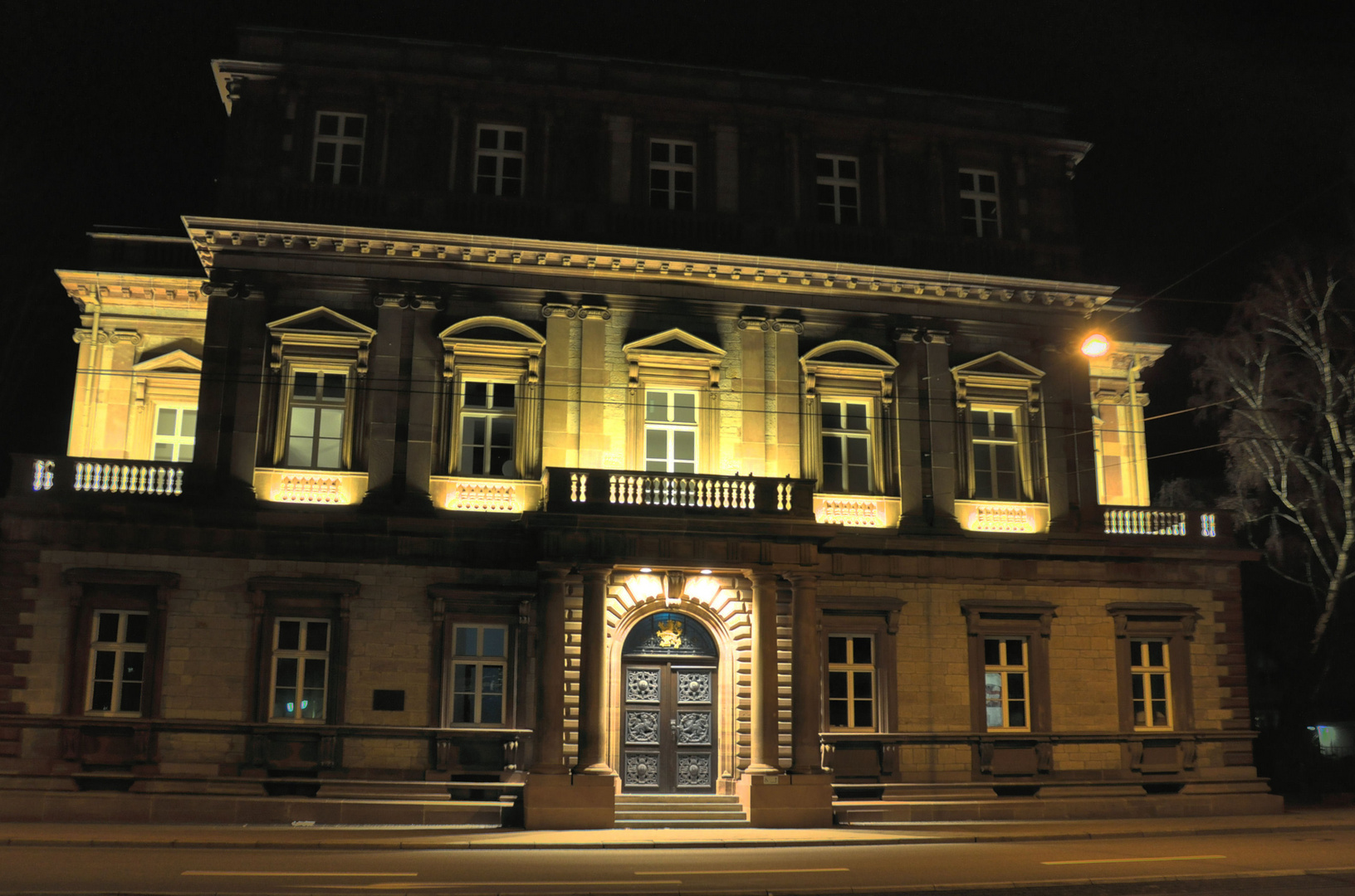 Bilder einer Stadt - Kassel bei Nacht - Ständehaus