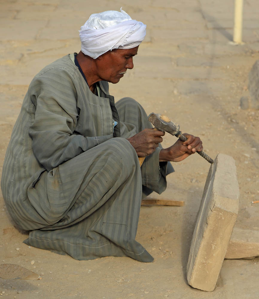 Bildhauer im Karnak Tempel