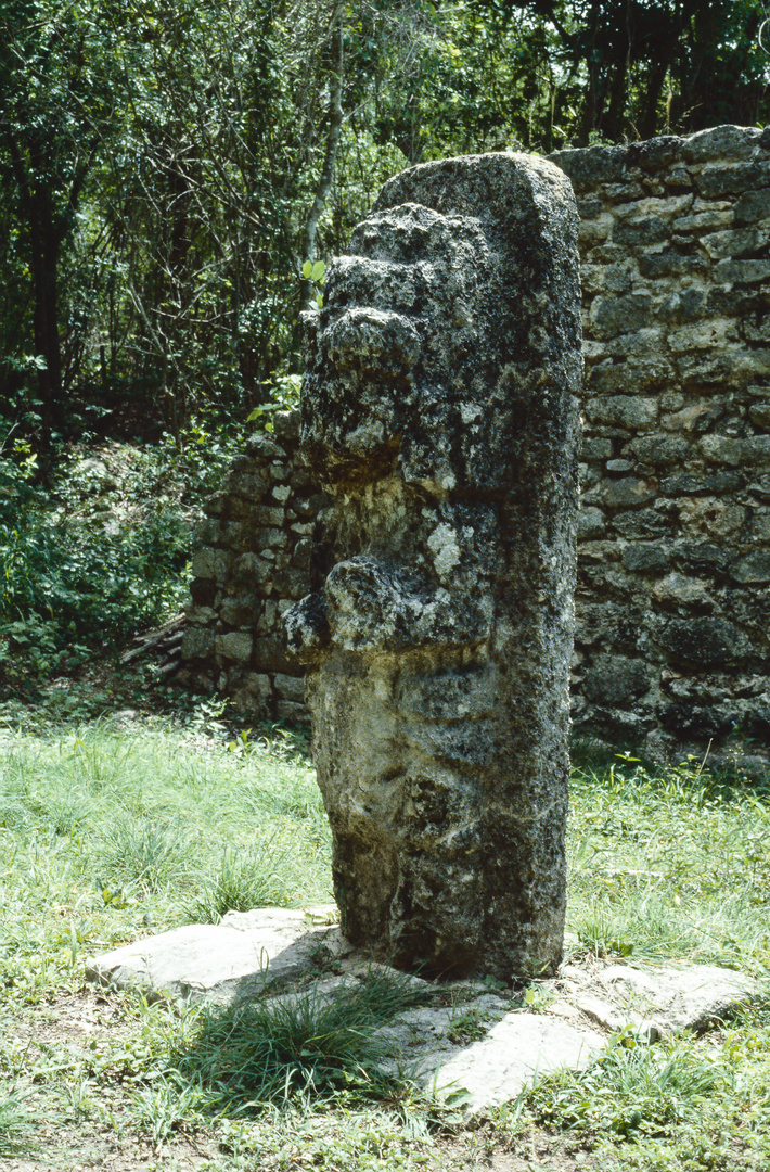 Bildnisstele in Mayapan