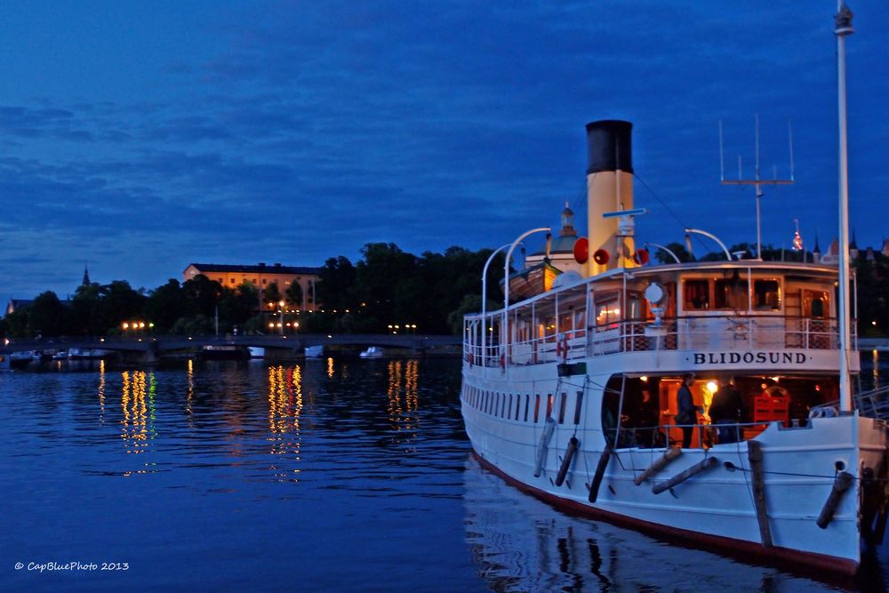 Bildosund am Kai Skeppsbronn