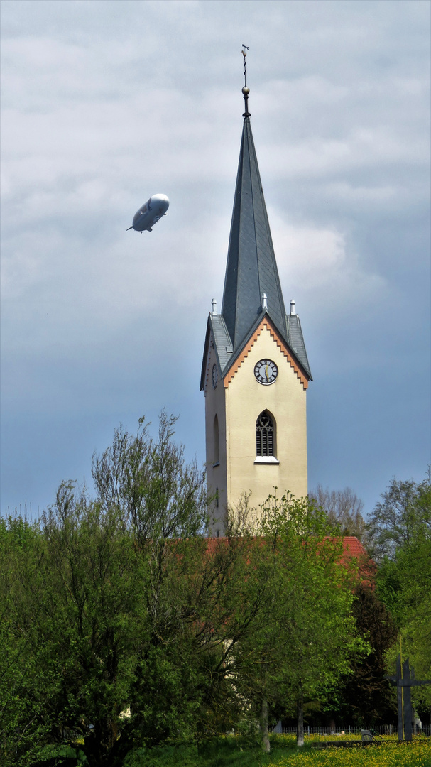 ??? - Bildunterschrift gesucht