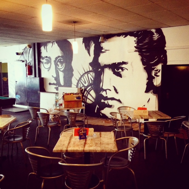 Billardcafe Immervoll Graz Austria - graffiti decoration Elvis Presley & John Lennon