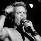 Billy Idol.