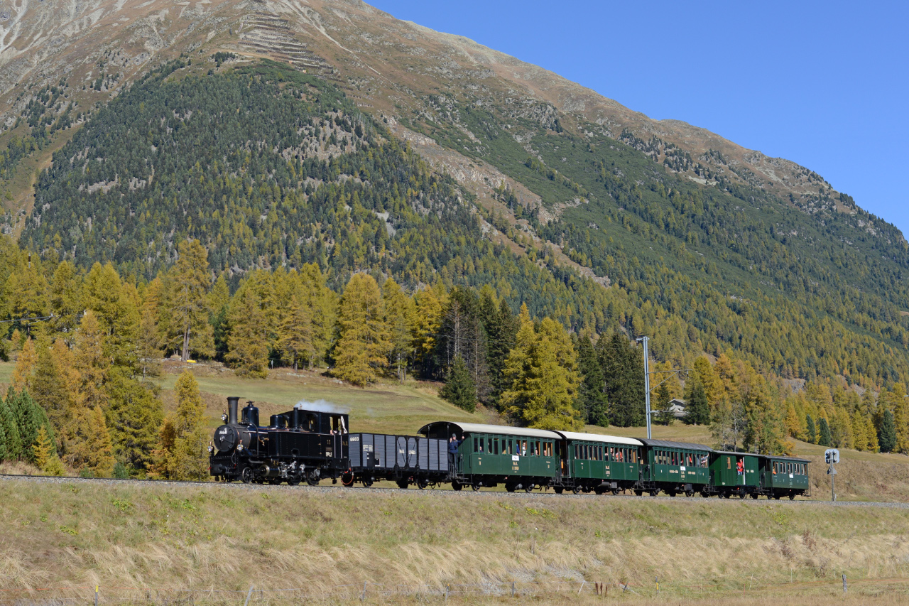 Bimmelbahn im Schweizer Engadin