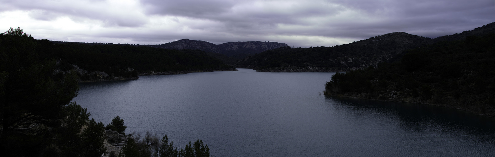 Bimont Stausee bei Aix-en Provence