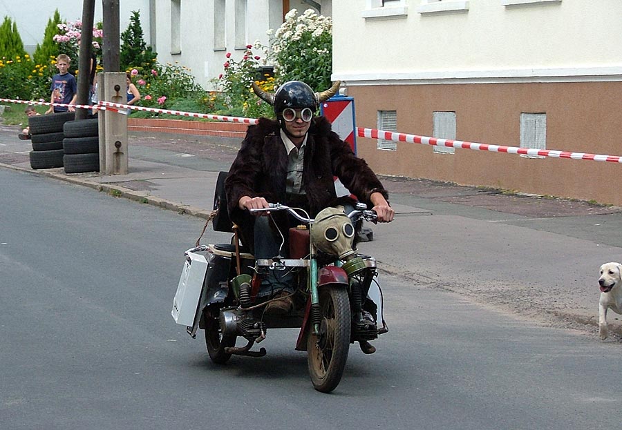 ......bin schnell zum TÜV....