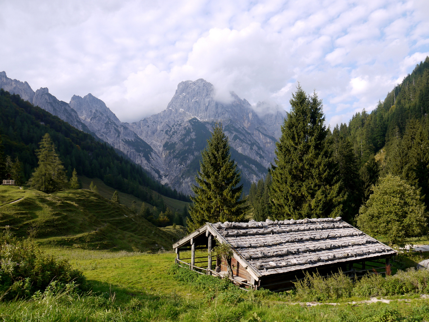 Bindalm - Blick auf den Rundumkaser