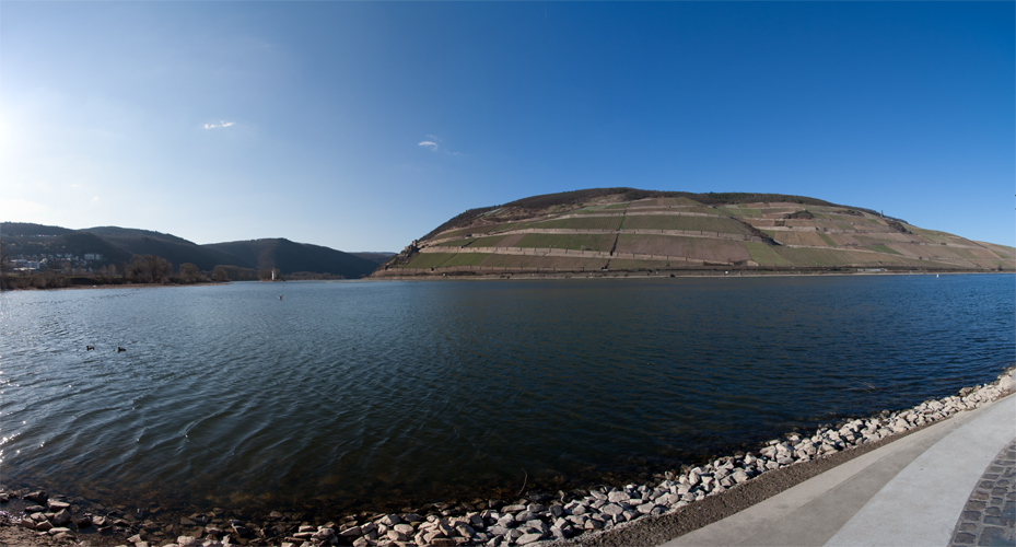 Bingen am Rhein, Rhein-Nahe-Eck 2