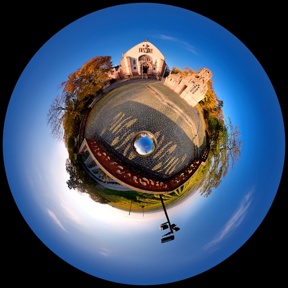 Bingen Rochuskapelle, Little Planet