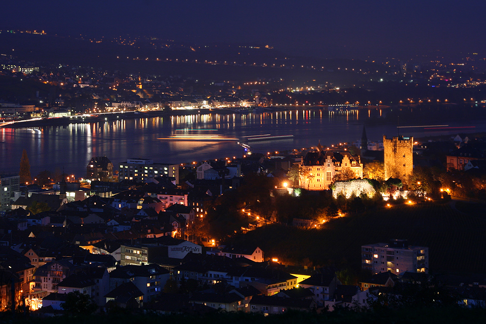 Bingen zur blauen Stunde