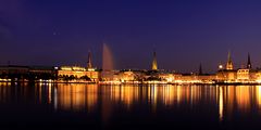 Binnenalster bei Nacht