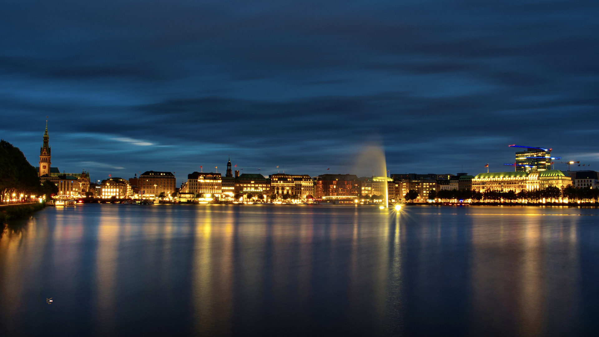 Binnenalster bei Nacht