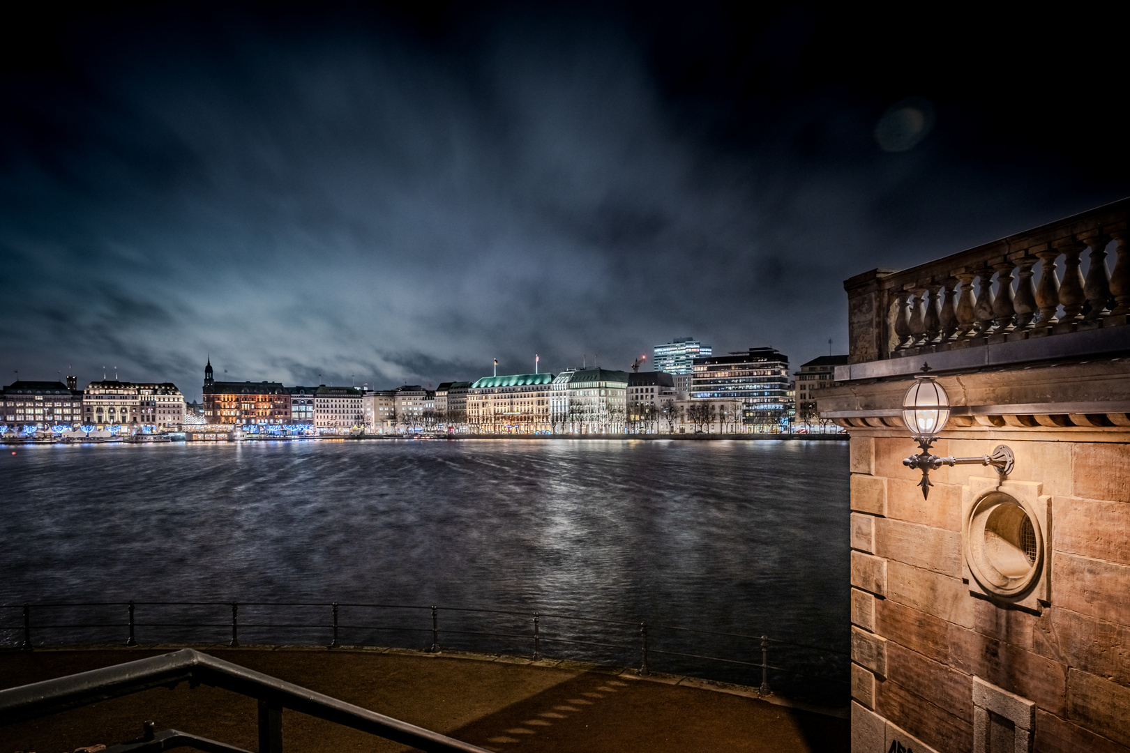 Binnenalster Hamburg V