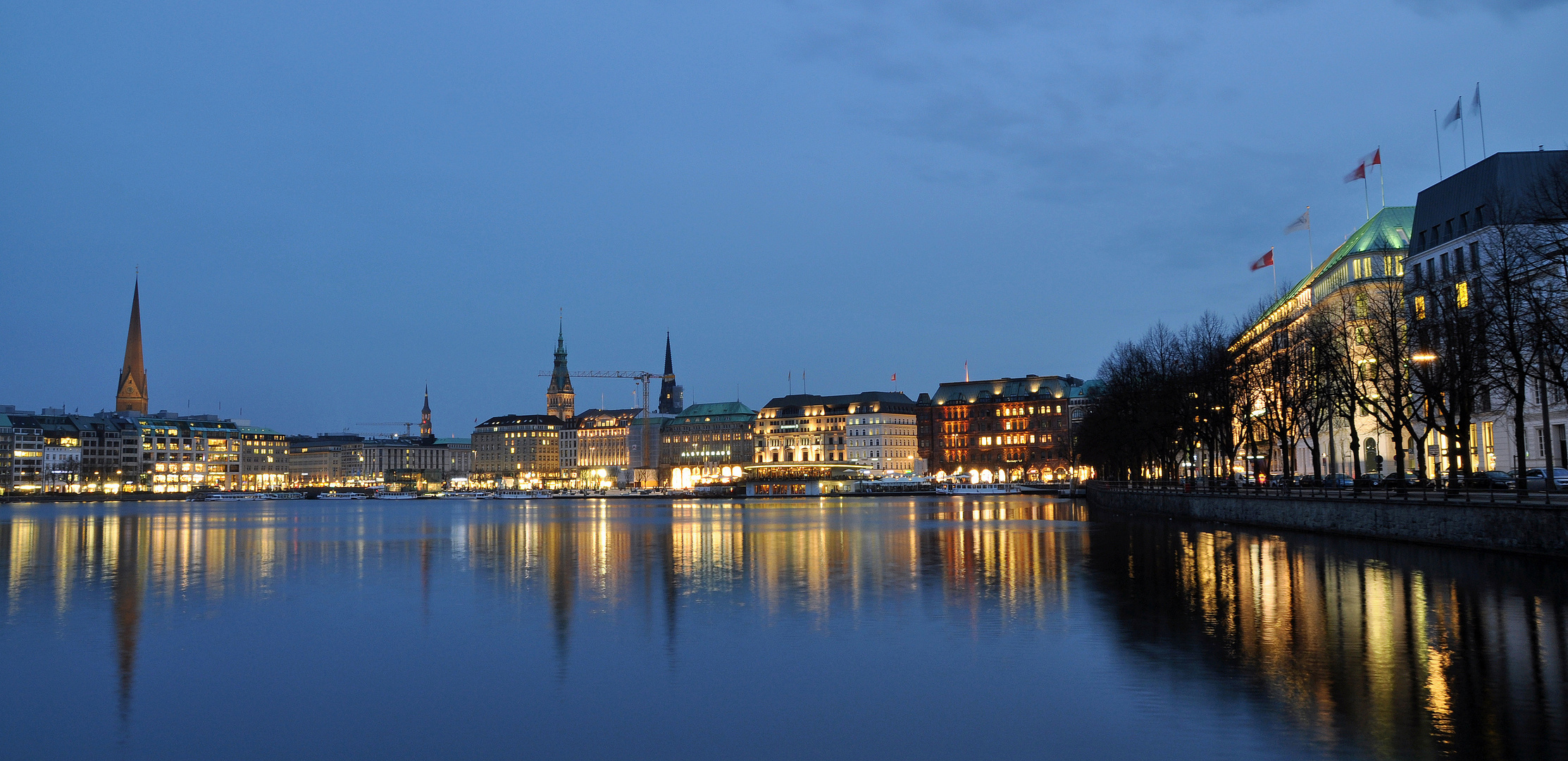 Binnenalster/ Jungfernstieg