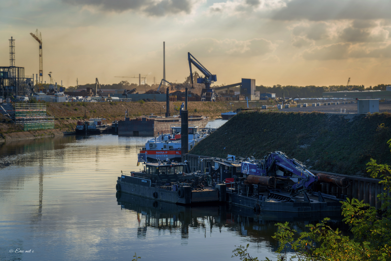 Binnenhafen Duisburg - Schrottinsel