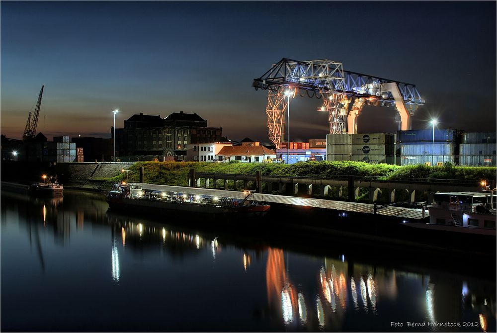 Binnenhafen Krefeld Linn ....